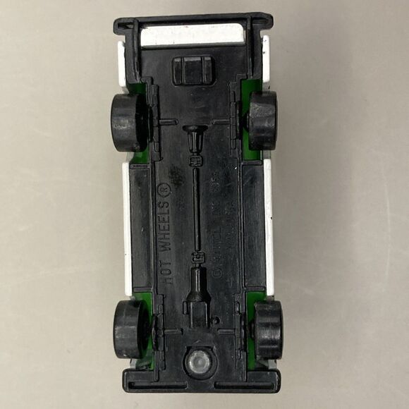 1983 Hot Wheels FOOD TRUCK Van Jamaica RASTA Fruit & Veggies VINTAGE TOY Mattel - Picture 7 of 9